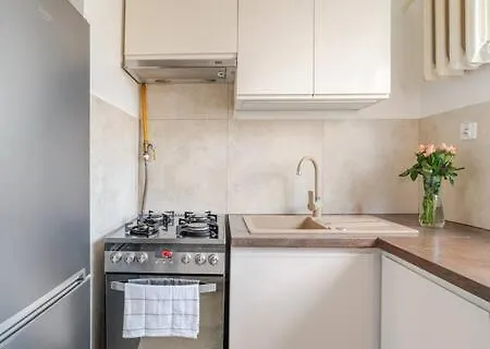 Your Favourite Escape 华沙